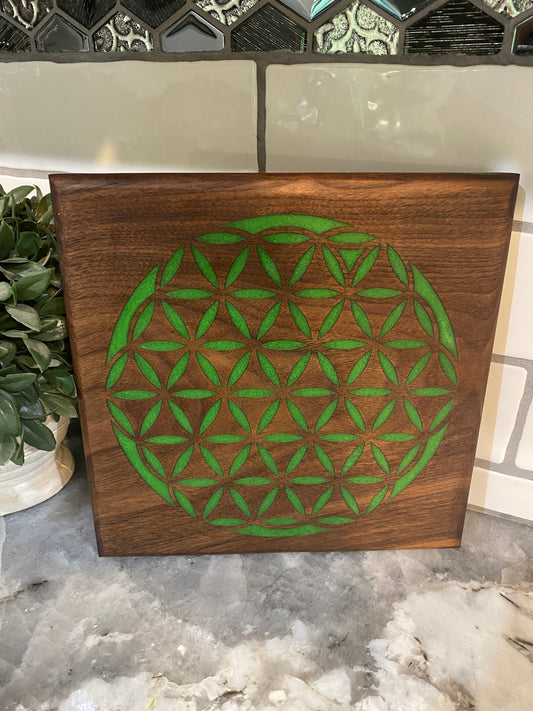 Flower of Life Resin Walnut Board for Decoration or showcase your crystals (Green)