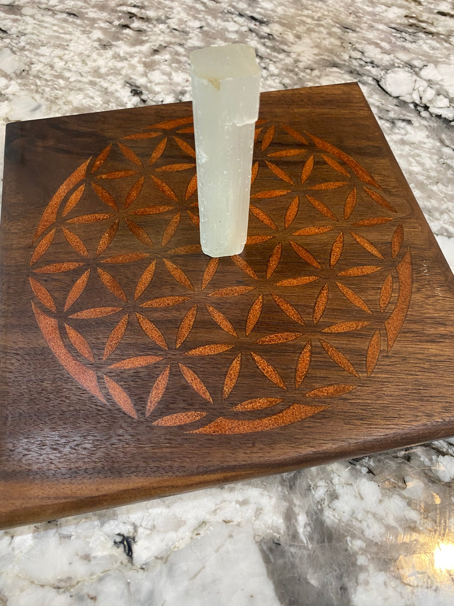 Flower of Life Resin Walnut Board for Decoration or showcase your crystals (Orange)