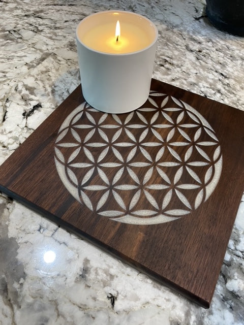 Flower of Life Resin Walnut Board for Decoration or showcase your crystals (Pearl)